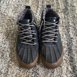 Black Duckboot Vans. Winter Proof. Fuzzy Jaguar insides. Size 11